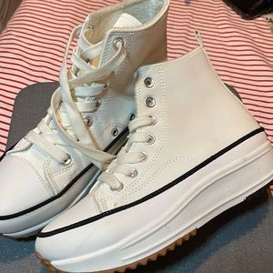 Women sneakers